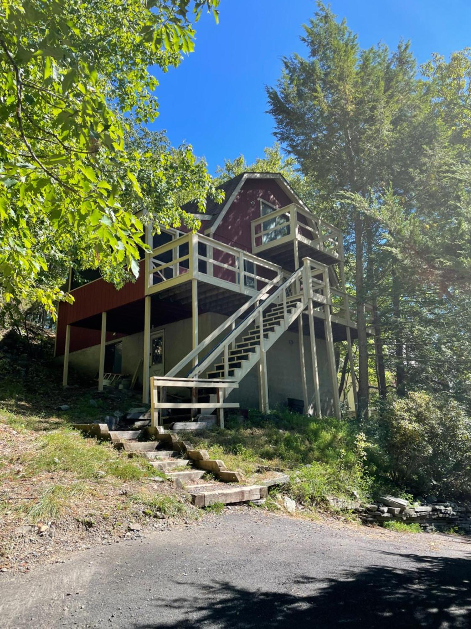 Saw Creek Cabin - Regent Hilltop Бушкилл Экстерьер фото
